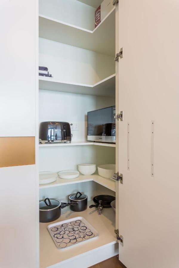 Domi Serviced Apartments เกลนเวฟเวอร์ลี ภายนอก รูปภาพ